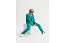 Ronnie Flex komt een feestje bouwen op 25 maart