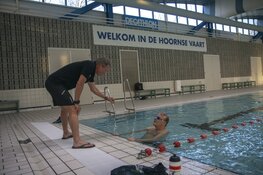 Tino verlegt zijn grenzen meermaals en traint voor aangepaste triathlon