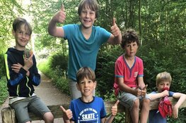 Vijf Alkmaarse jochies bereiken Top3 van inzamelaars bij landelijke actie Kika