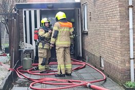Brand in garage in Oudorp