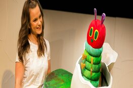 Hartverwarmende familievoorstelling Rupsje Nooitgenoeg in TAQA Theater De Vest