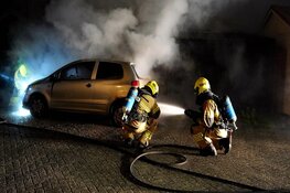 Auto door brand verwoest in Egmond aan den Hoef