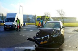 Ongeval met flinke schade op Hoeverweg