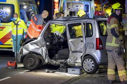 Ernstig ongeval op Vondelstraat. Twee gewonden, bestuurder aangehouden