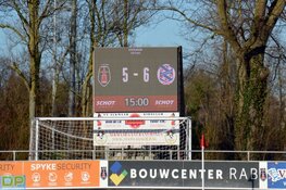 Restant VV Alkmaar-SC Heerenveen mondt uit in fouten- en doelpuntenfestival