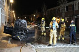 Auto&#39;s door brand verwoest op Uitenboschstraat en Bergerweg