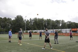 Extra beweeggroep ‘Schoorl Ontmoet’ in dorpskern Schoorl van start