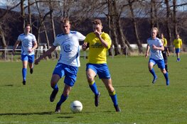 Sporting S wint opnieuw in Schermer derby. Gehavend SSV geeft nog goed partij