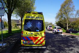 Scooterrijdster aangereden door auto in Alkmaar