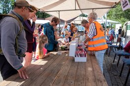 Nieuwe (sport)vrijwilligers werven met unieke rondleiding in sportcomplex De Meent