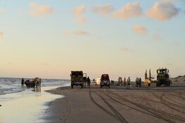 Drenkelingen uit zee gered bij Egmond aan Zee, één persoon gereanimeerd