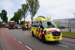 Ongeval tussen vrachtwagen en drie auto's in Alkmaar