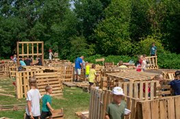 JOL Rekerhout, Huttenbouw