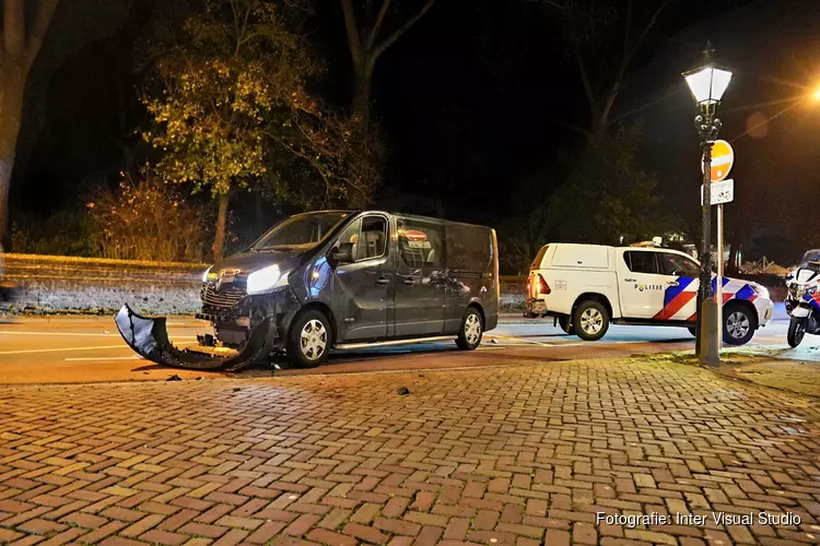 Scooterrijder gewond bij aanrijding in Alkmaar