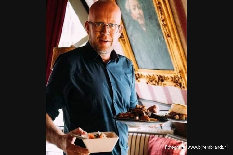 Bij Rembrandt zoekt collega&#39;s