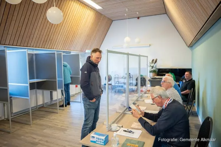 Iemand anders voor u laten stemmen bij de verkiezingen Provinciale Staten en het Waterschap