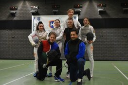 Vier jeugdschermers van HollandSchermen naar EJK 2023 in Estland