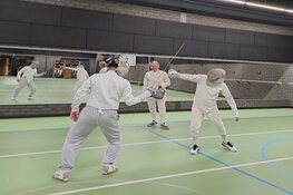 Introductiecursus schermen voor volwassenen in de Meent