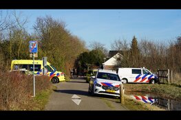 Ongeval met vrachtwagen en fietser in Egmond-Binnen