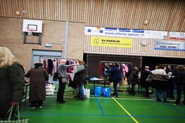 Kledingruilbeurs in De Rietschoot, groot succes!