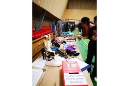 Kledingruilbeurs in De Rietschoot, groot succes!