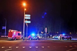 Gevaarlijke verdachte crasht met auto in Alkmaar, grote zoektocht