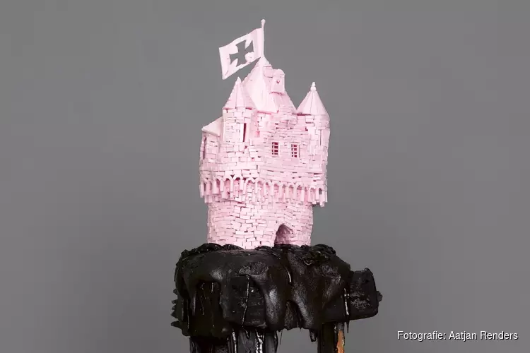 Deze zomer: tentoonstelling Dutch Mechanisms van Folkert de Jong in Grote Kerk Alkmaar