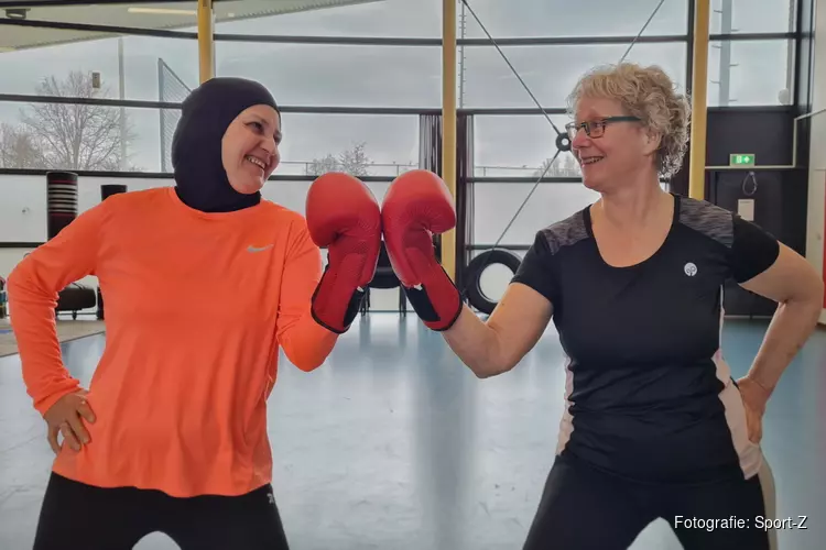 Els en Rukiye sporten wekelijks samen bij de aerobics lessen in de Oosterhout