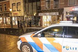 Onderbroeken buitgemaakt op snelkraak op winkel Laat