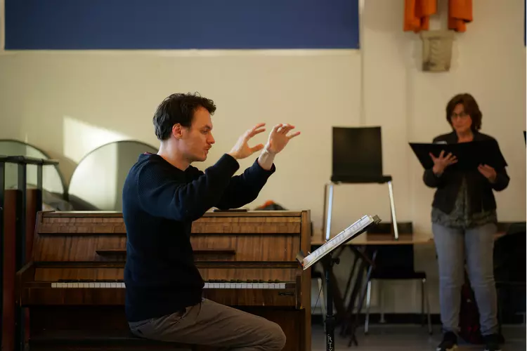 Hollands Vocaal Ensemble zingt over lente en liefde