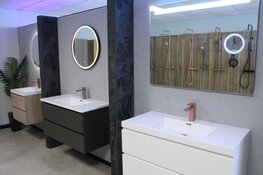 Saniwaard Sanitair & Tegels feestelijk geopend