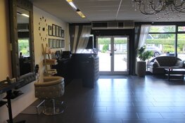 Ontdek het brede scala aan schoonheidsbehandelingen en kwaliteit bij Beauty Center Take a Seat