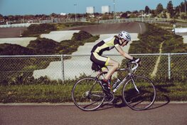 Waarom fietshandschoenen net zo belangrijk zijn als een fietshelm