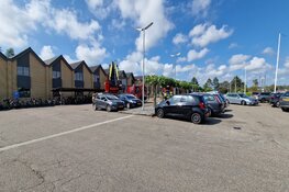 Brand onder dak van hotel in Heiloo