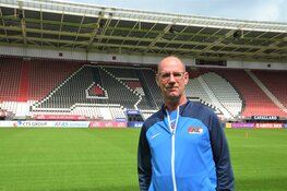 Fieldmanager Jan Dijkhuizen vertelt alle details over grasmat van AZ