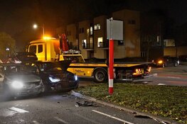 Blikschade bij aanrijding op Vondelstraat