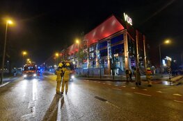 Brand bij bioscoop en casino in Alkmaar zorgt voor flinke rookontwikkeling