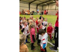 Voetbalclub Alcmaria Victrix verwelkomt 125e kabouterlid