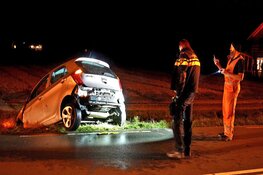 Automobilist gewond bij eenzijdig ongeval in Egmond aan den Hoef