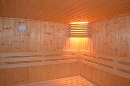 Volledig ontspannen het nieuwe jaar in? Kies voor een sauna met overnachting