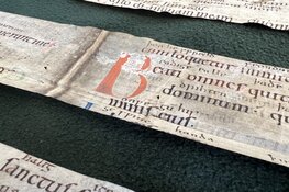 Duizend jaar oude fragmenten ontdekt in Regionaal Archief: Boek van een Engelse prinses?