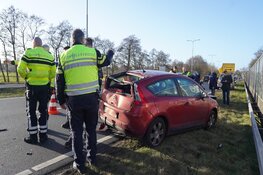 Aanrijding met vrachtwagen en drie auto’s in Alkmaar