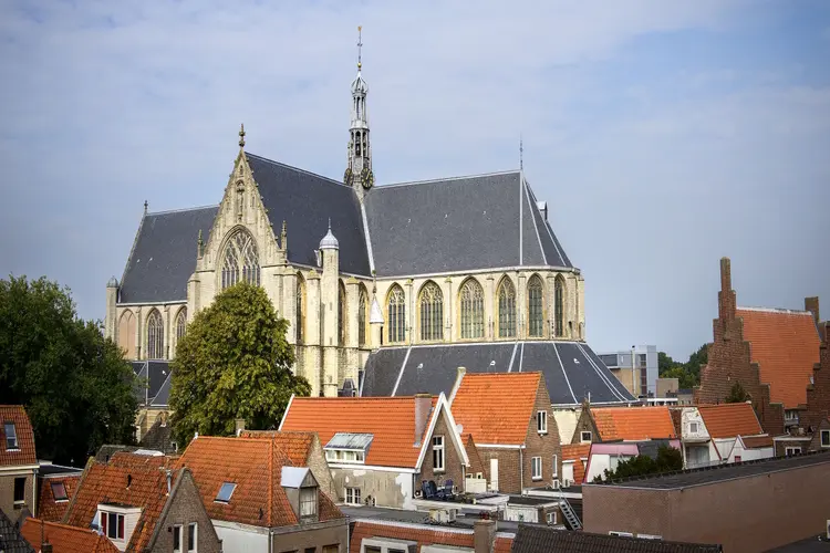 Denk mee over de toegangen tot de Grote Kerk Alkmaar