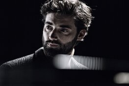 Het populaire Jazz Café bestaat vijf jaar en dat viert Theater De Vest op maandag 25 maart met een feestelijk Jazz Café XL in de Grote Zaal!