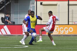AFC '34 wint weer van Ajax in razend spannende titelstrijd