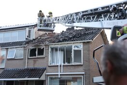Enorme ravage na explosie in Castricum