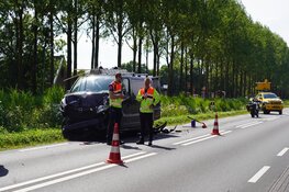 Gewonde en veel schade bij kopstaartbotsing op Noordervaart