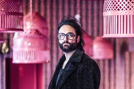 Zes weekenden lang gratis toegankelijke shows en theaterconcerten in hartje Alkmaar Blaudzun, Spinvis, Claude, Roxeanne Hazes, Sven Hammond en vele anderen