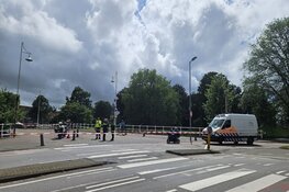 Vrouw ernstig gewond na aanrijding op Geestersingel