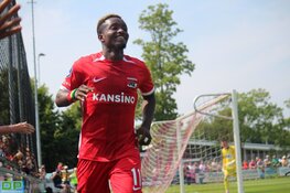 AZ klopt KV Kortrijk op zonovergoten Sportpark Overdie